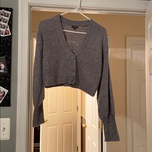 super cute cropped cardigan